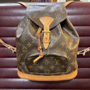 LOUIS VUITTON AUTHENTIC MONTSOURIS MM MONOGRAM BACKPACK SPAIN SP0999 VERY GOOD